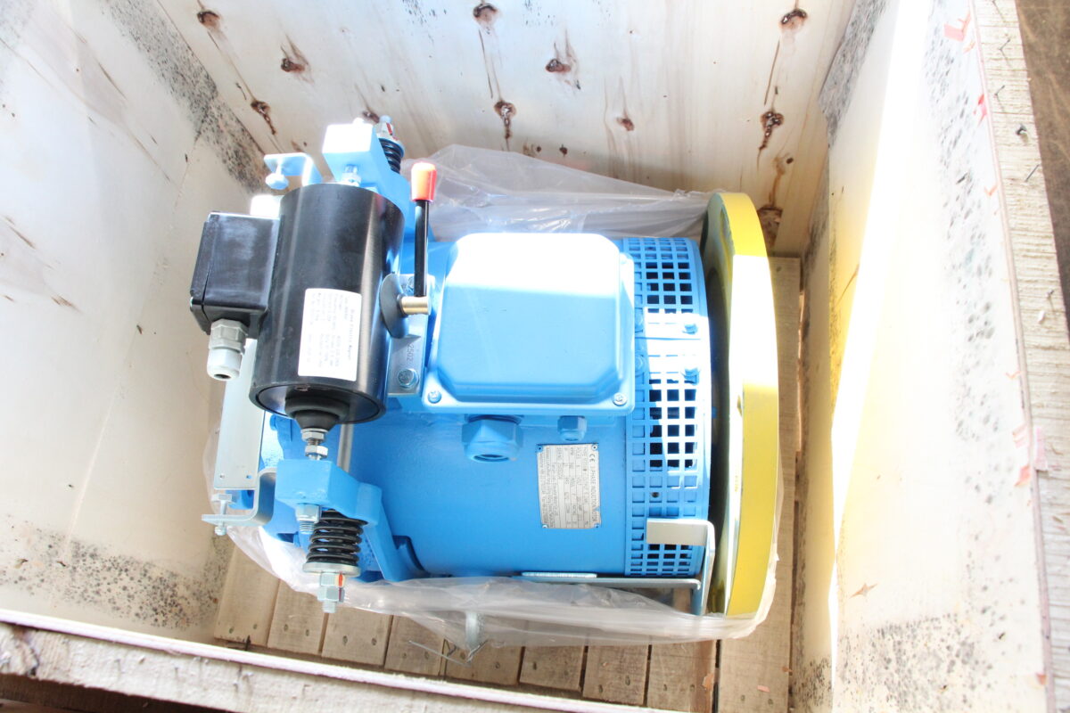 Двигатель главного привода эскалатора YFD160M-6 / 9.2 kW, 380В, Kone