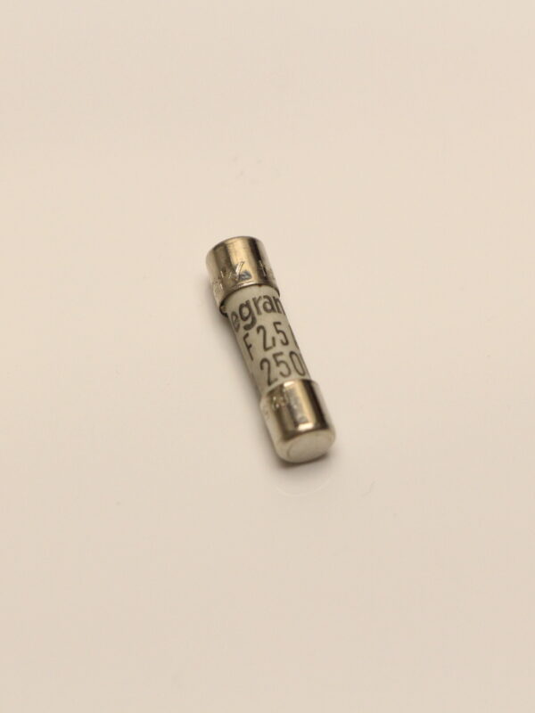 Предохранитель керамический 5х20, 2.5A 250VAC, KM51360235, Kone