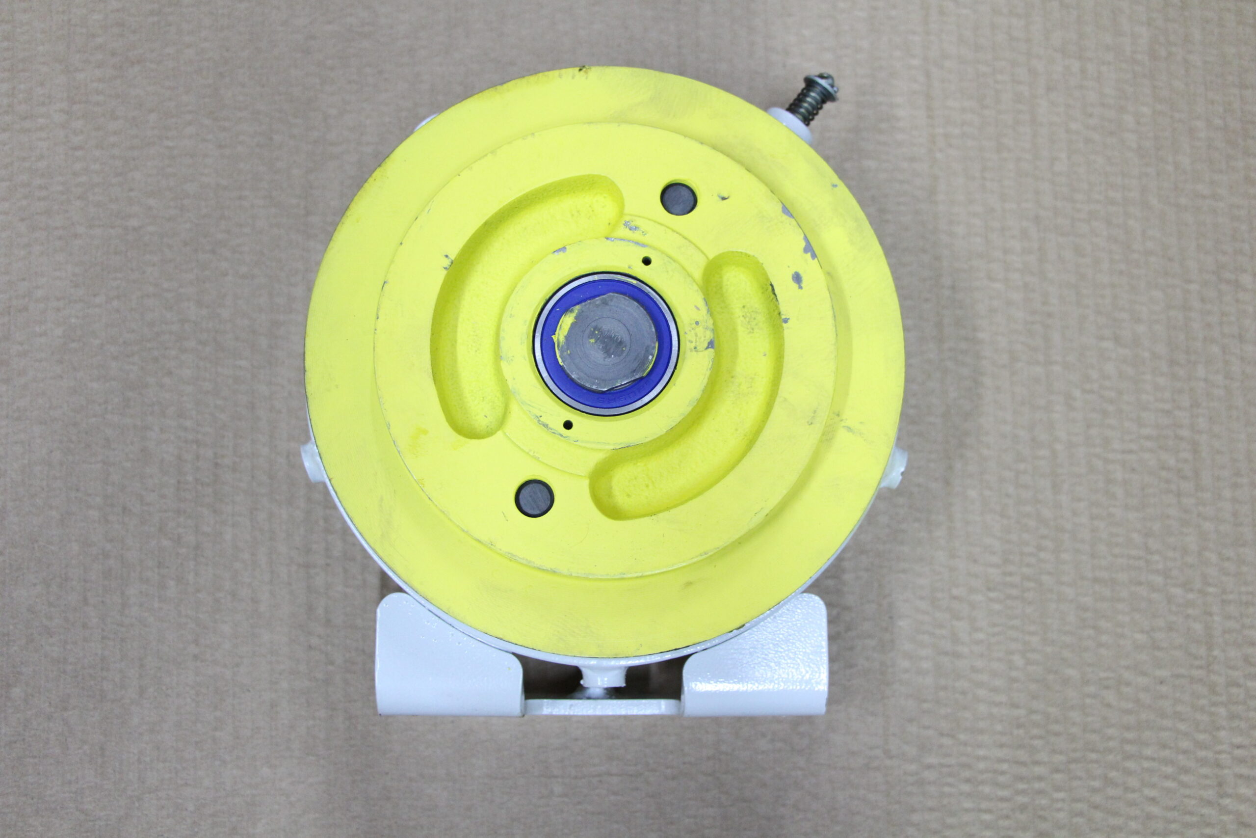 Ограничитель скорости 0,5м/с правый сборка 1 0411.07.00.000 МЛЗ