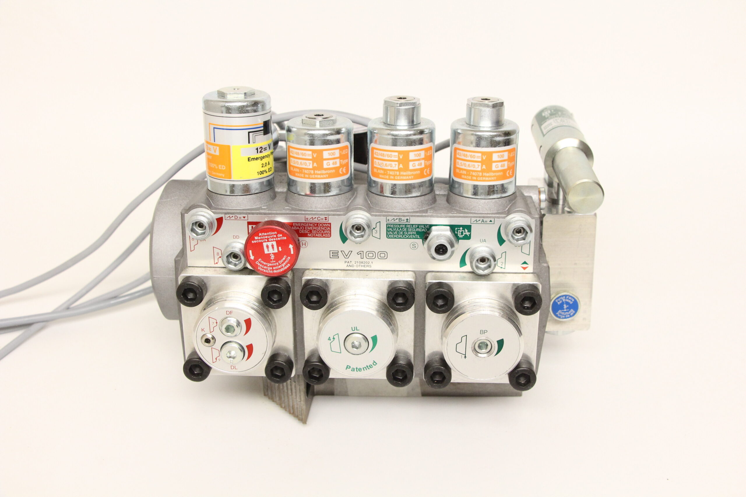 Блок клапанов 1.5" EV100/2/42-48-60DC 104967, Kleemann
